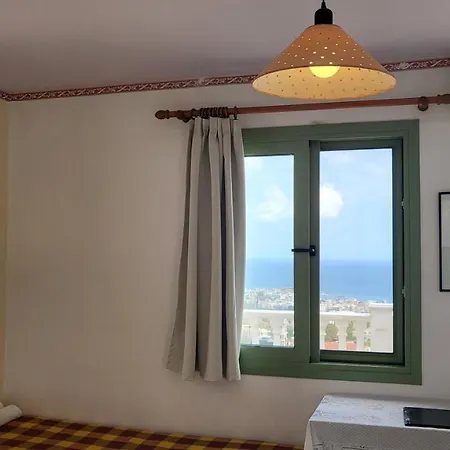 Very Spacious And Well Equipped Near The Sea * Hersonissos (Crete)